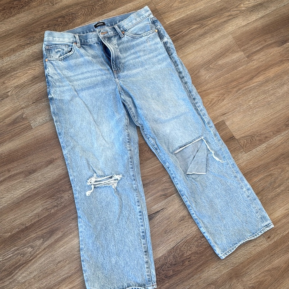 Women’s express jeans
